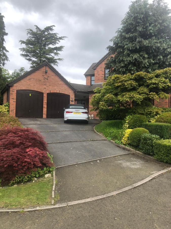 Wilmslow Airbnb Exterior foto